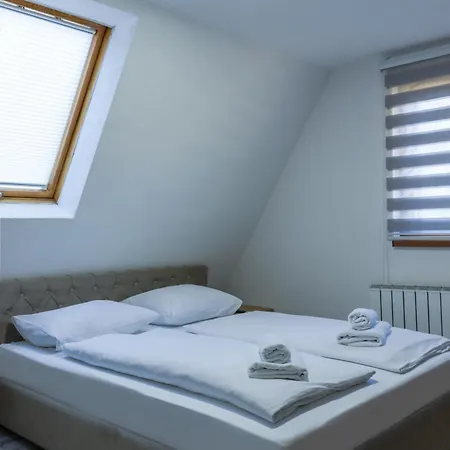 Pansion A&m דירה