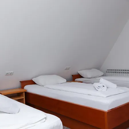 Pansion A&m דירה ולאסיץ